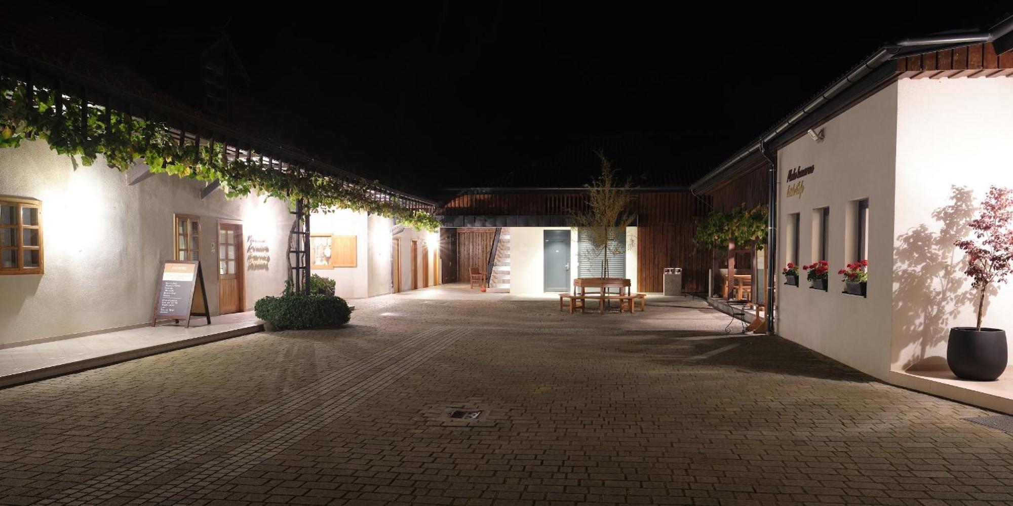 Passero Holiday House Моравске-Топлице Екстериор снимка